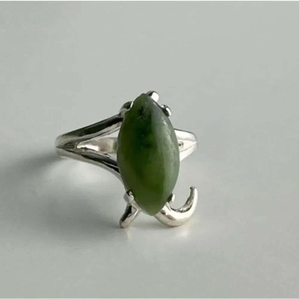 925 Sterling Silver Green Nephrite Ring Size 6.5